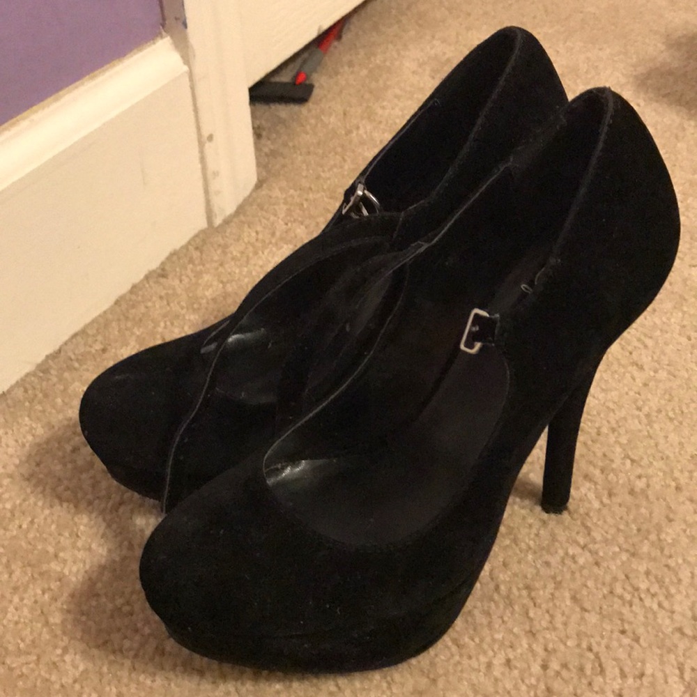 Black heels